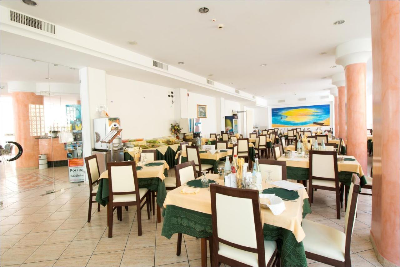 Hotel Belfiore Misano Adriatico Εξωτερικό φωτογραφία