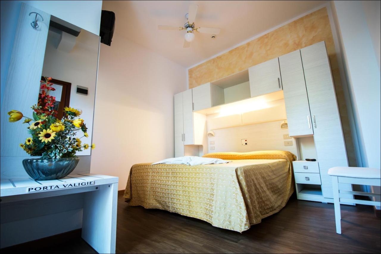 Hotel Belfiore Misano Adriatico Εξωτερικό φωτογραφία